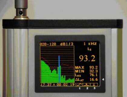 Измерение тонального шума на частоте 1000 Гц шумомером-виброметром Ассистент-Тотад